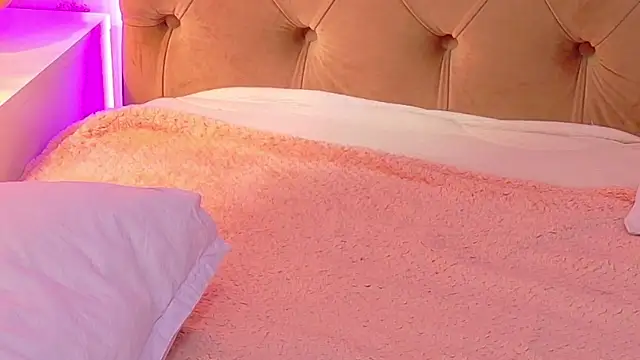 Chat +18 de CoraVex ao vivo