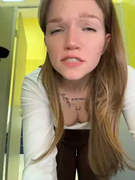 StreetSquirt's Live XXX Chat