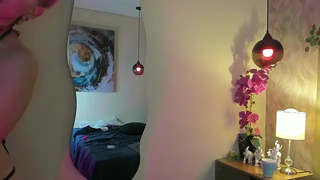 XXX chat uživo modela DannyRouds