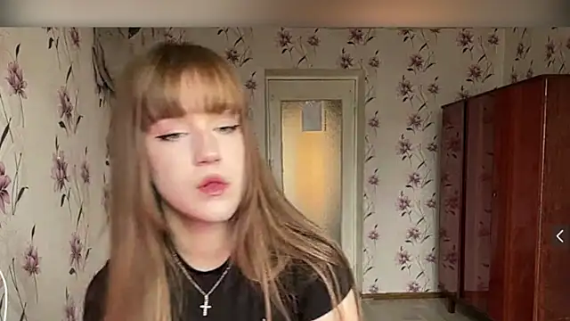 AnnaWaspn Live XXX chat