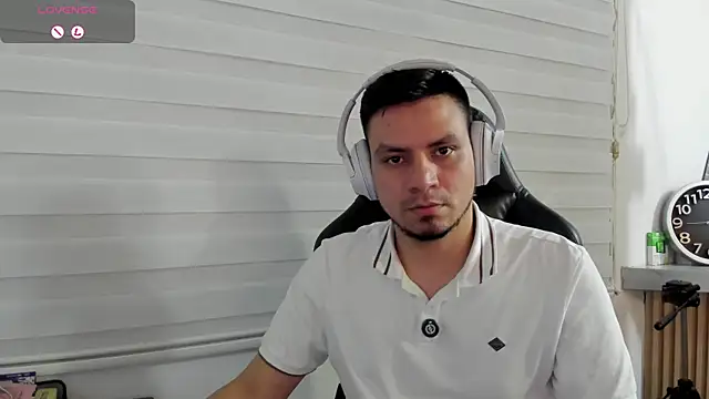 Rick_Adams 现场XXX聊天