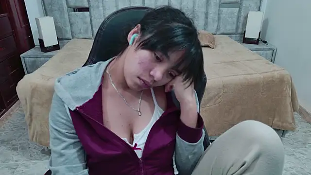 laureentt_ Live XXX Chat