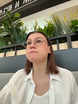 RinaCatのライブXXXチャット