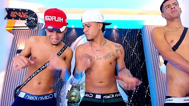 Show de webcam de the_knights_of_the_night_