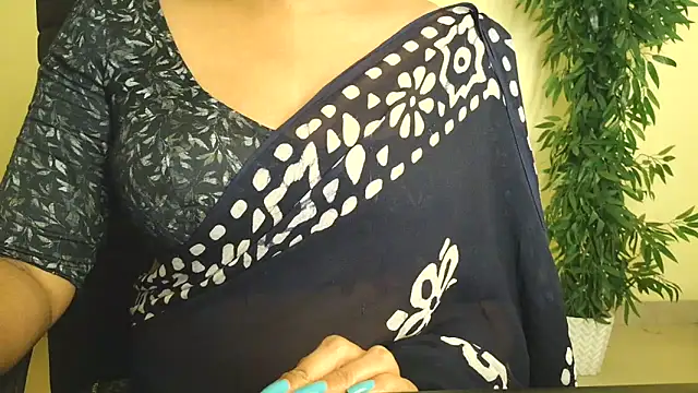 Mallu_Neelaanjanam Adlı Modelin Web Kamerası Şovu