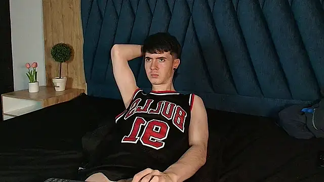 lio____: онлайн-секс-чат