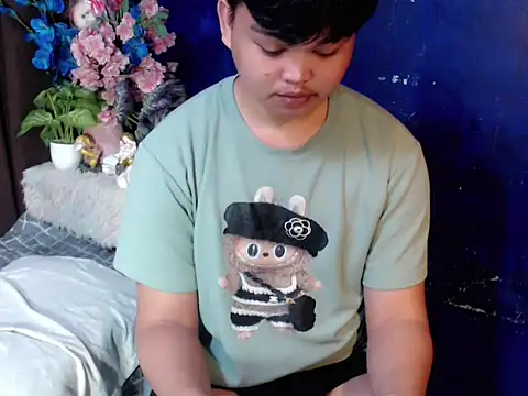 Rain_cum's Live XXX Chat