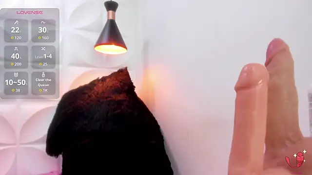 zaira_skinny élő XXX-chatje