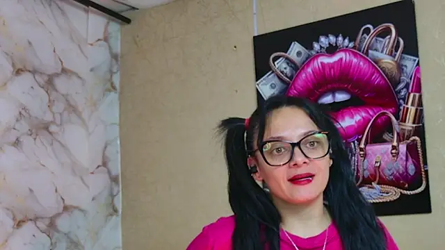 QueenSallyDesire – Live XXX-chat