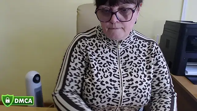 BrandiOhNight's Webcam Show