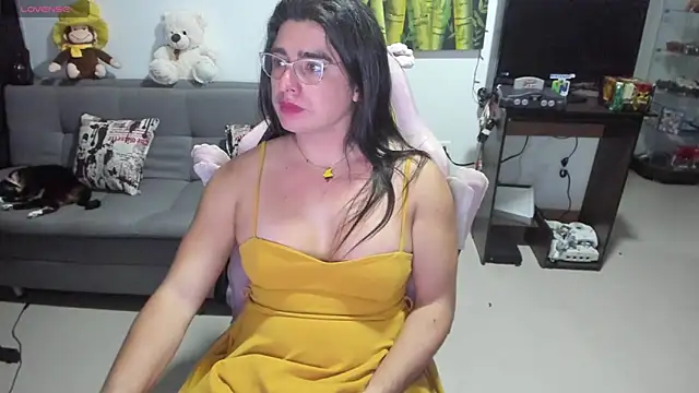 Khalifa_Goldのウェブ カメラショー