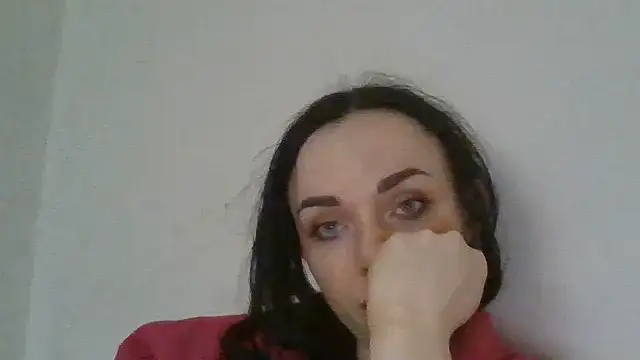 Trinsy_Love: онлайн-секс-чат