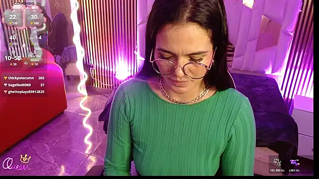 Chat XXX ao vivo de Rosalind_tay