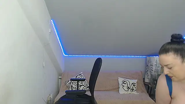 BrendaSkye 现场XXX聊天