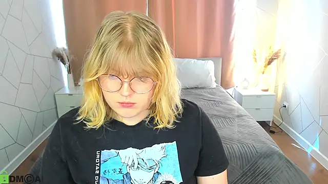 luna_c0ra: онлайн-секс-чат