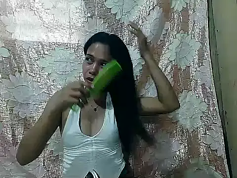 PinaySkinnyGirl Live XXX Chat