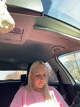 MerlinDave élő XXX-chatje