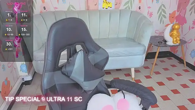 Paris09_v_ Live XXX-Chat