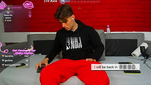 Kyle_Baker Show Webcam