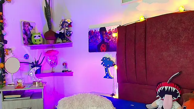 alisson_zafiro_'s Live XXX Chat