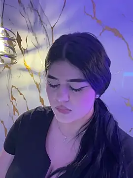 Kariina__69: онлайн-секс-чат