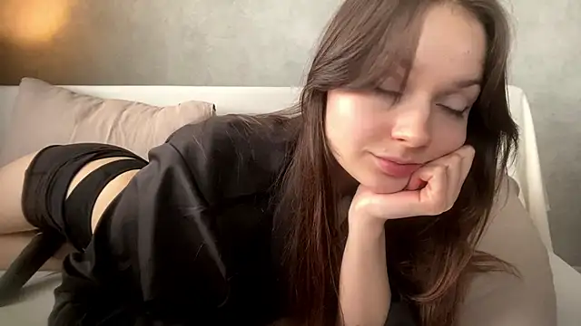 Rose_Nora: онлайн-секс-чат