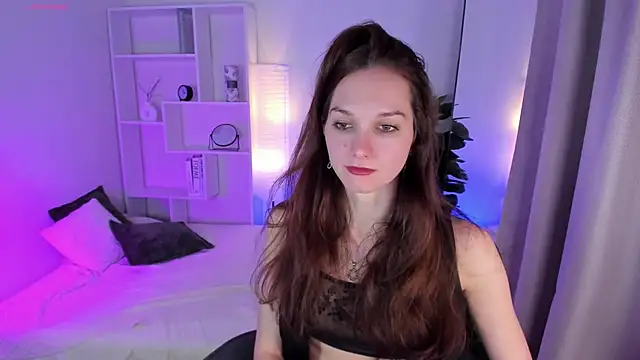 MirandaGlow: онлайн-секс-чат