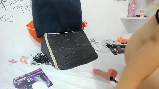 Živý XXX chat halana_squirts