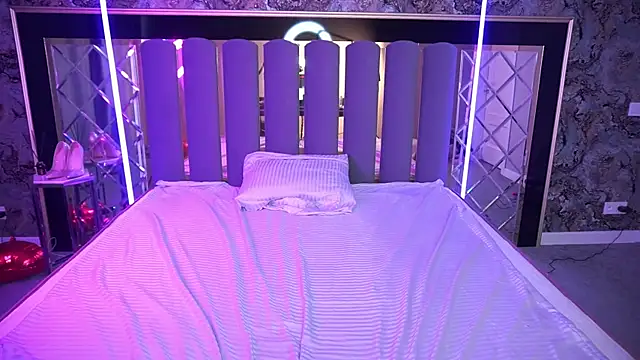 Snow_WhiteeeX: απευθείας συνομιλία ΧΧΧ