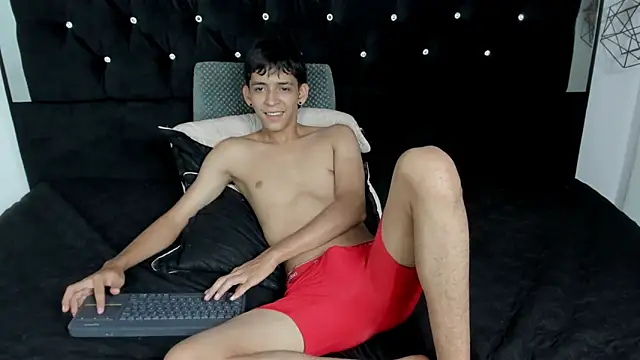 Sebas_cat Webcam show