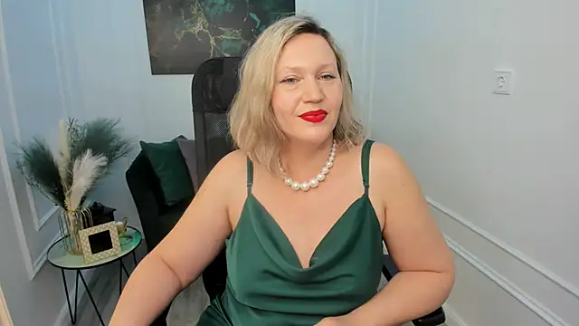 NinaStarle Chat XXX in diretta