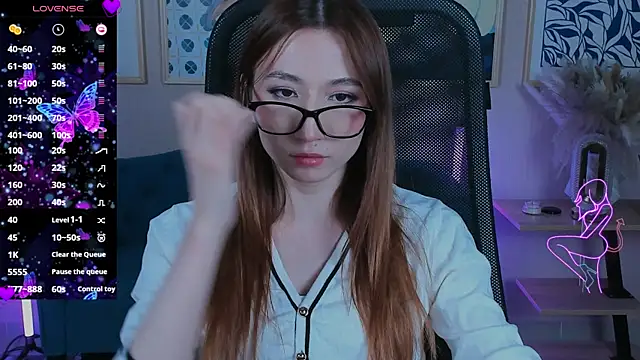 Karen__davis Chat XXX in diretta