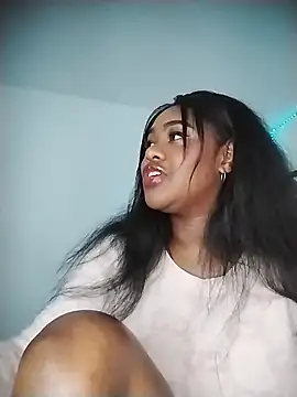 Chatroom XXX en direct de Roonie_garces