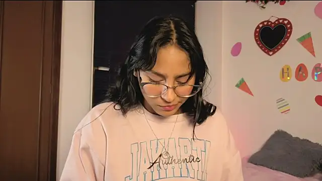 Chat +18 de PaulaCutexs ao vivo