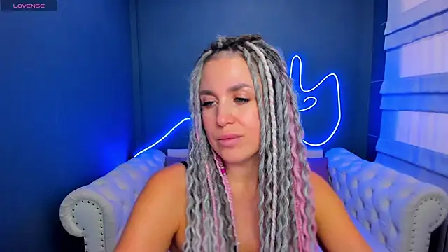 Fire__Dancern Webbikameraesitys