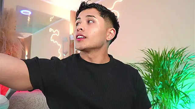 XXX chat uživo modela MatiasKorn