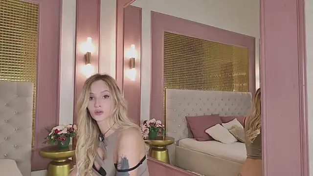 KiraProsper – webcam-show