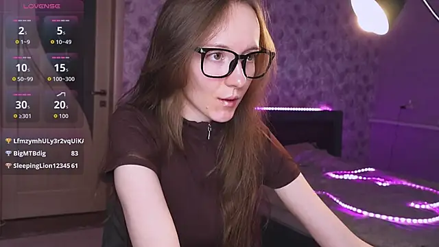 Why_me_stella Adlı Modelin Canlı XXX Sohbeti