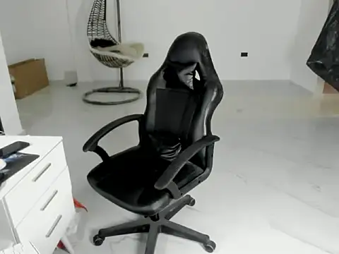 Chat +18 de master_leather ao vivo