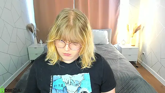 luna_c0ra 现场XXX聊天