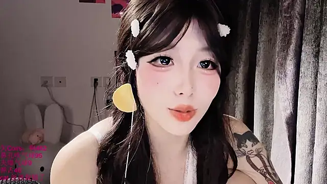 xiaoshuang001 Adlı Modelin Canlı XXX Sohbeti