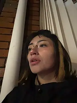 baby_akuma Adlı Modelin Canlı XXX Sohbeti