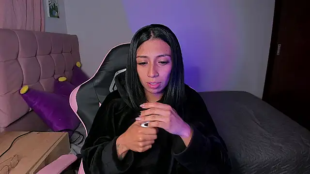 Bellacatx élő XXX-chatje