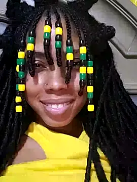 HONEYSWEETS_LIVEのライブXXXチャット