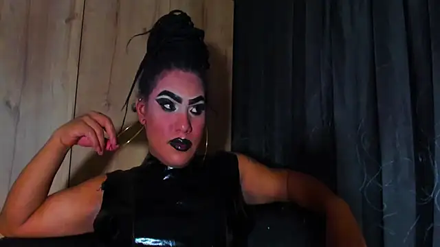 RobertaxGutierrez 网络视讯表演