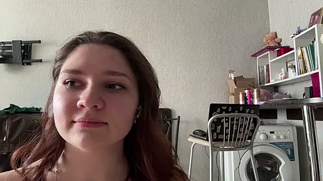 Czat XXX na żywo – Emmiebutwihu