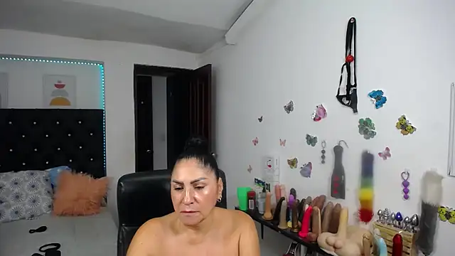 Czat XXX na żywo – mature_bigboobs10