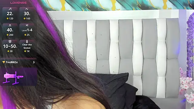 Chat XXX en directo de IsaDiiaz