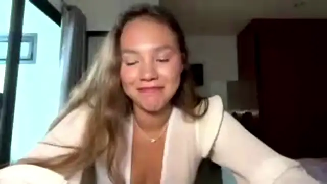 Show Webcam de kamila_18_french