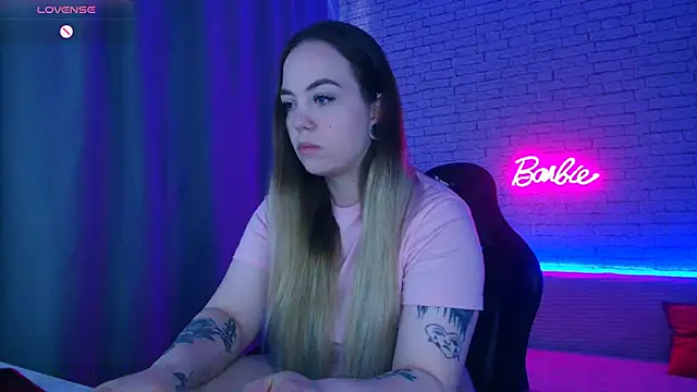 -Stacyy- Live XXX-Chat